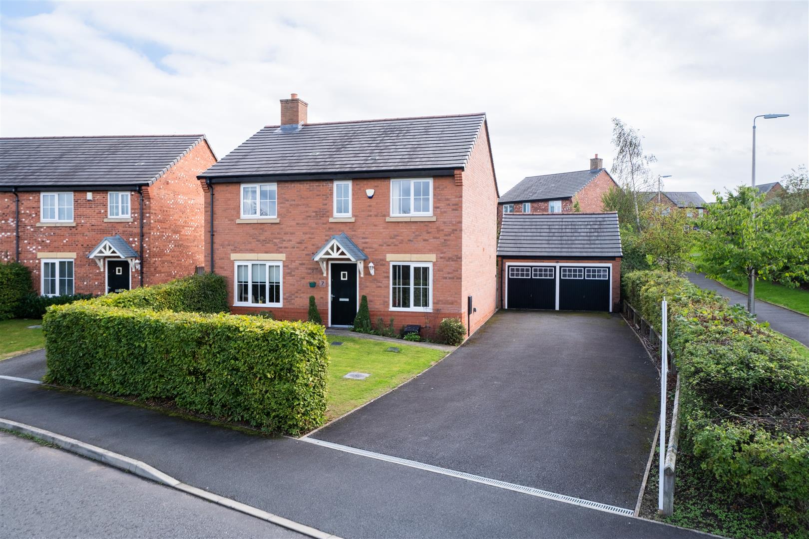 4 bedroom  Detached House for Sale in Tarvin